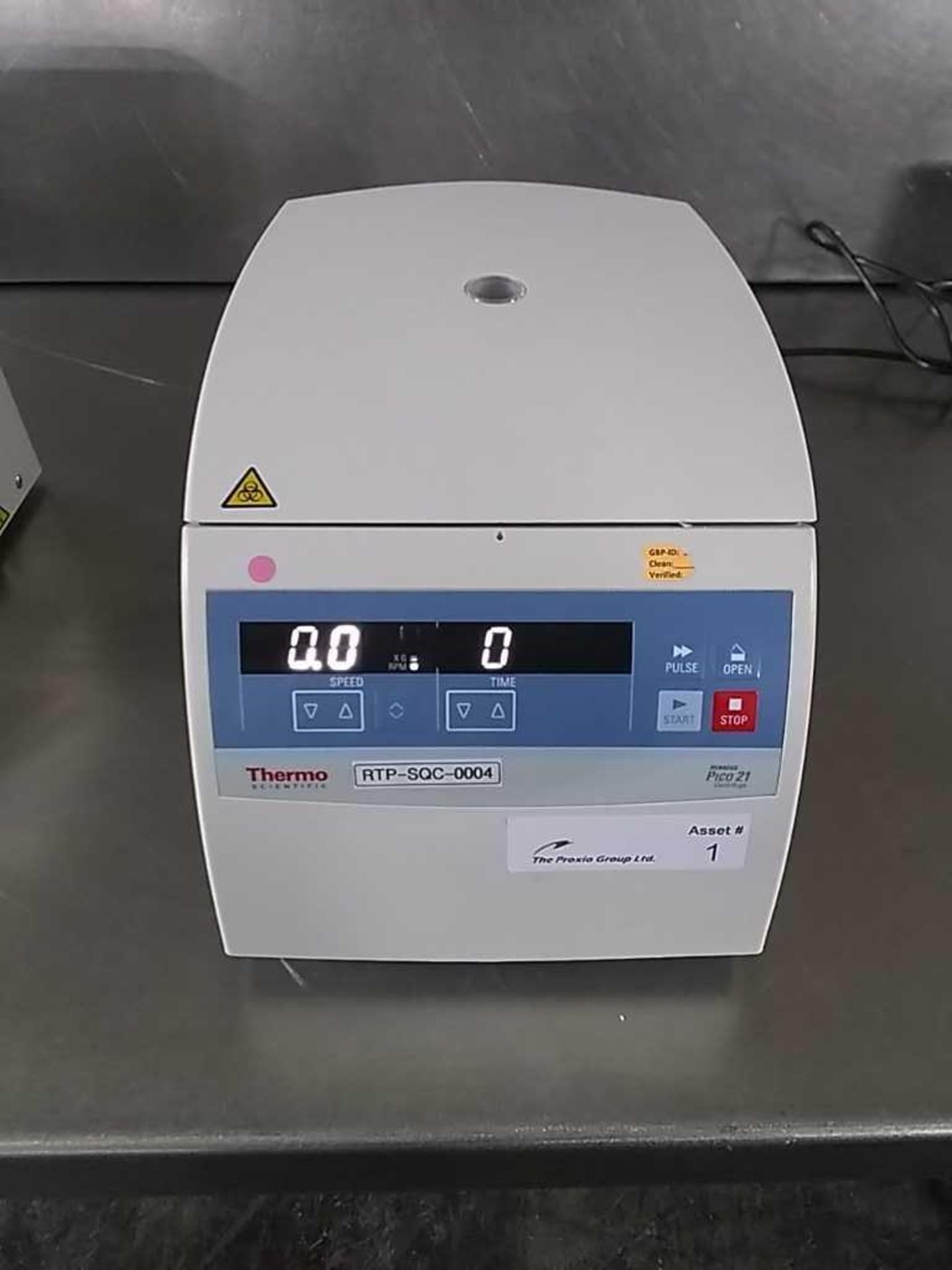 Thermo Scientific Heraeus Pico 21 Centrifuge