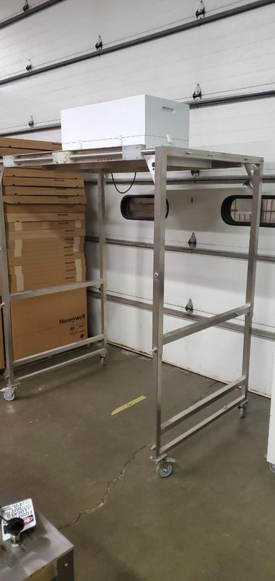 66 x 44" Adjustable Height SS Portable Hepa" - Image 3 of 3