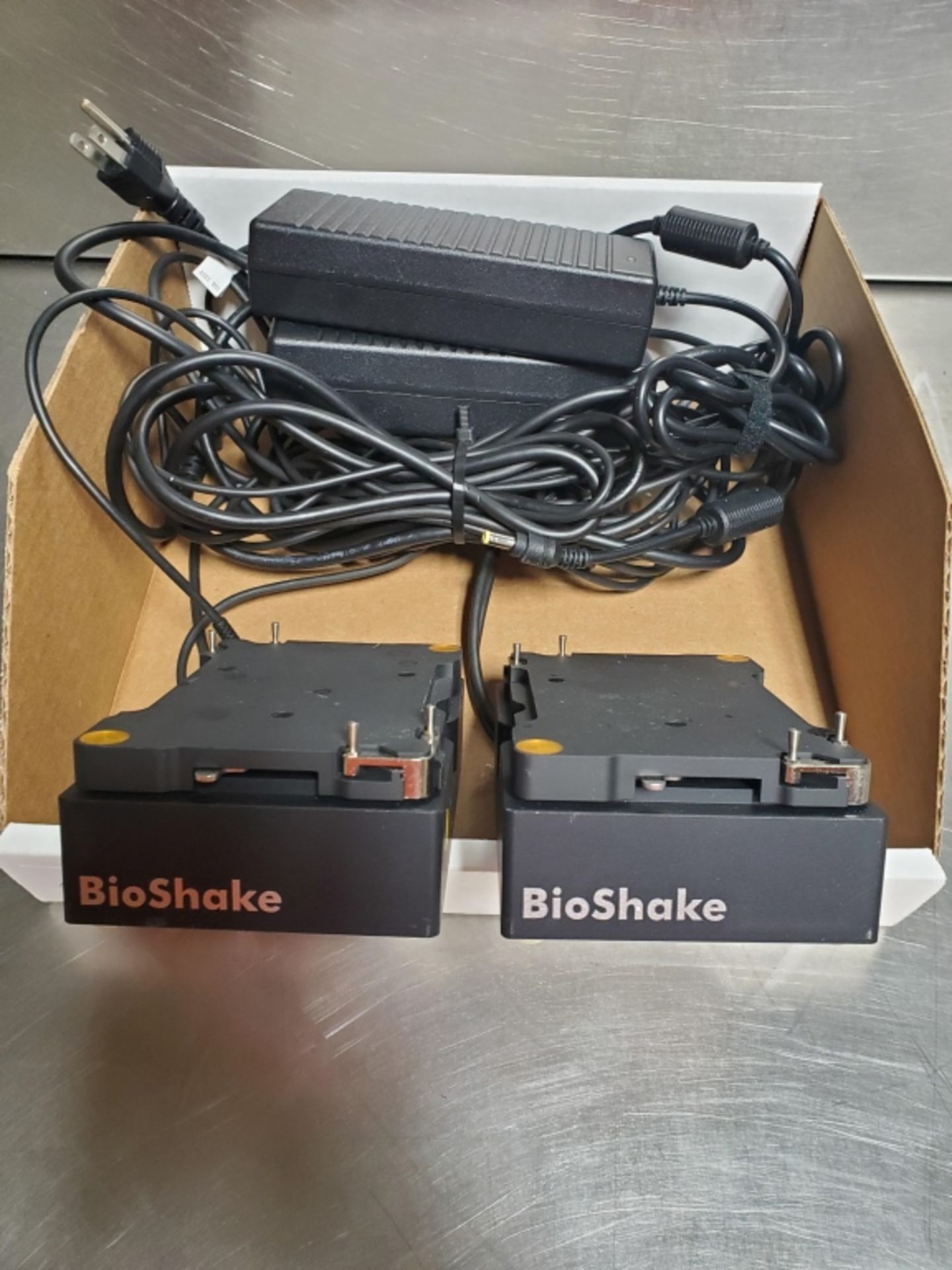 (2) Q Instruments BioShake 3000 Microplate Shaker - Image 3 of 5