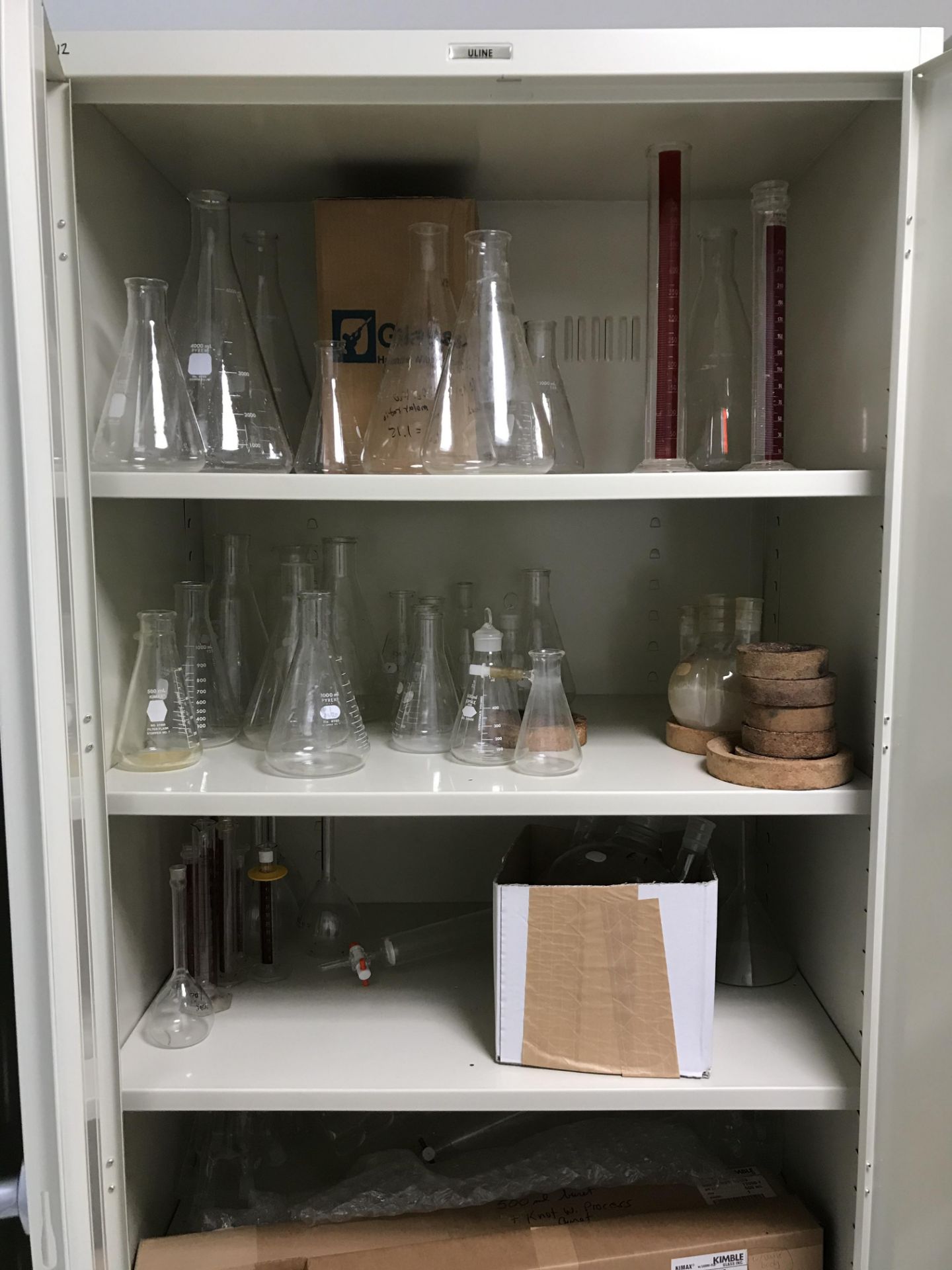 Lot of assorted laboratory glassware - Image 2 of 2