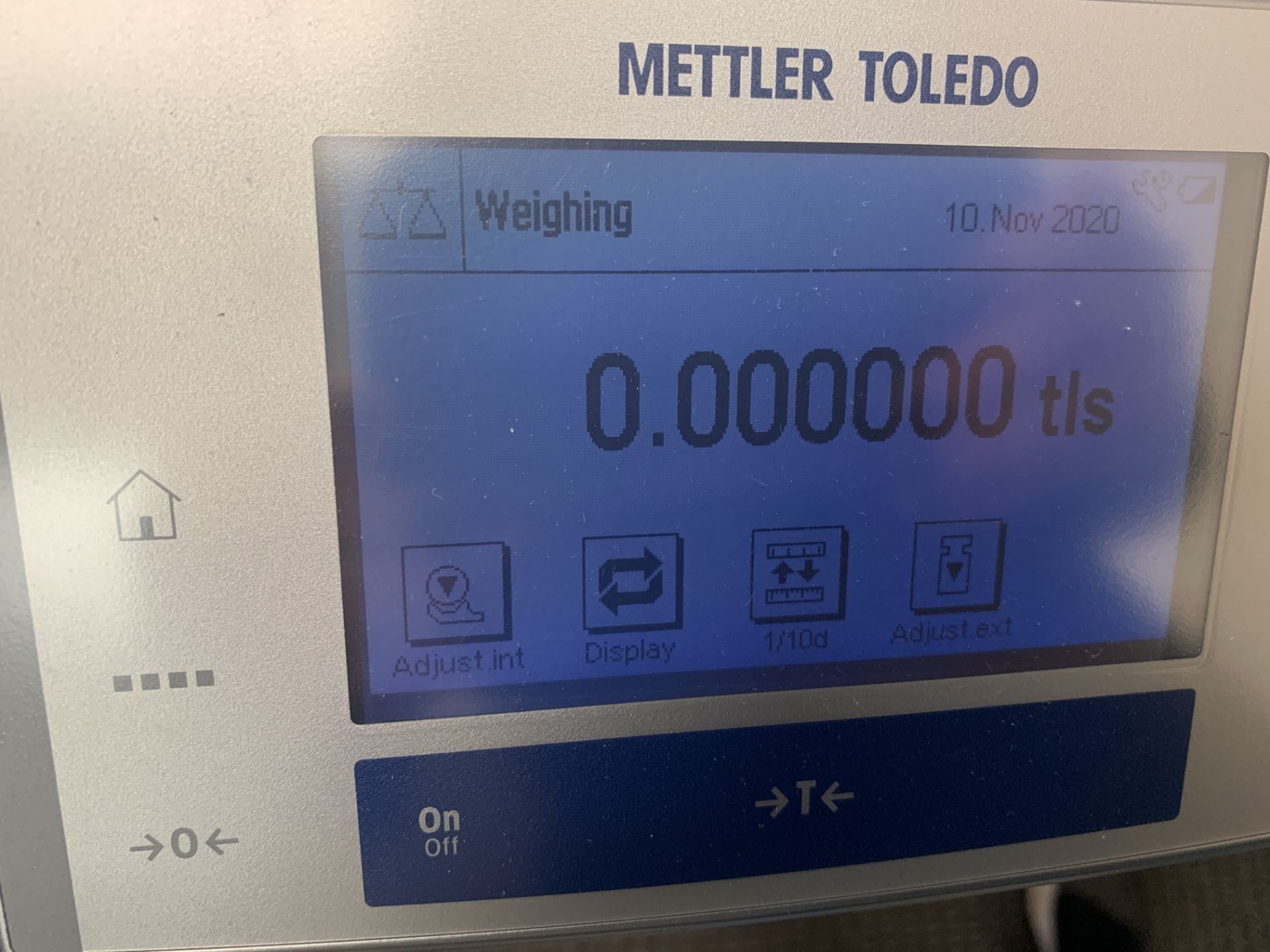 Mettler Toledo Balance Model XS204 - Image 7 of 11