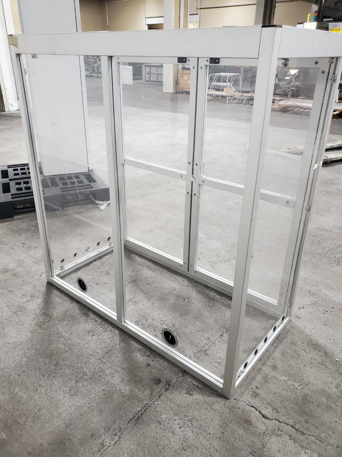 50" Maytech Glass Airvent Cabinet - Image 3 of 4