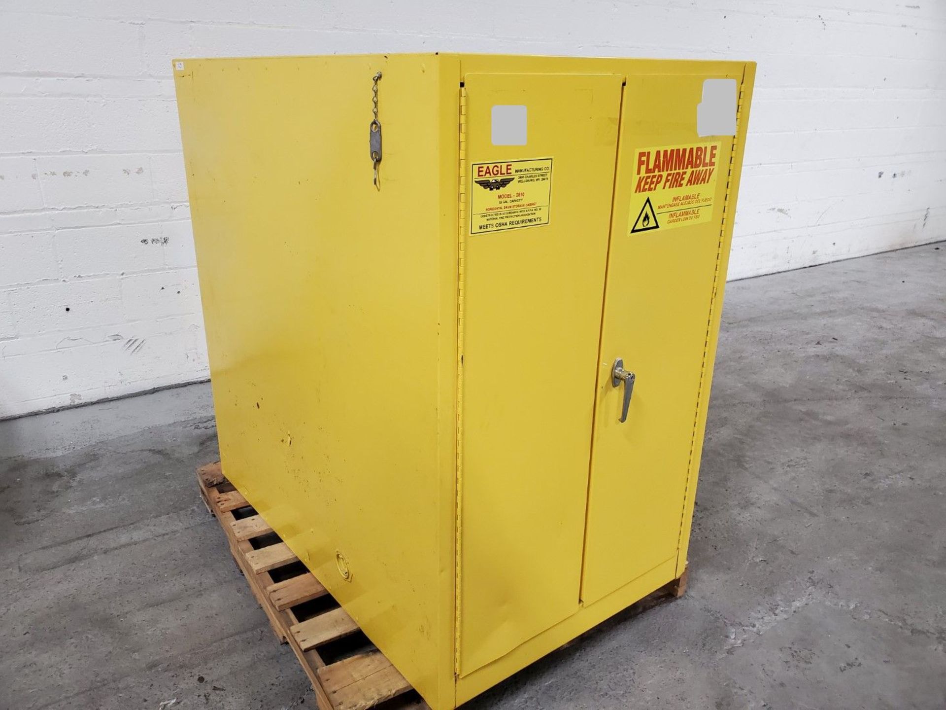 Eagle 55 Gal Flammable Storage Cabinet, Model 2810