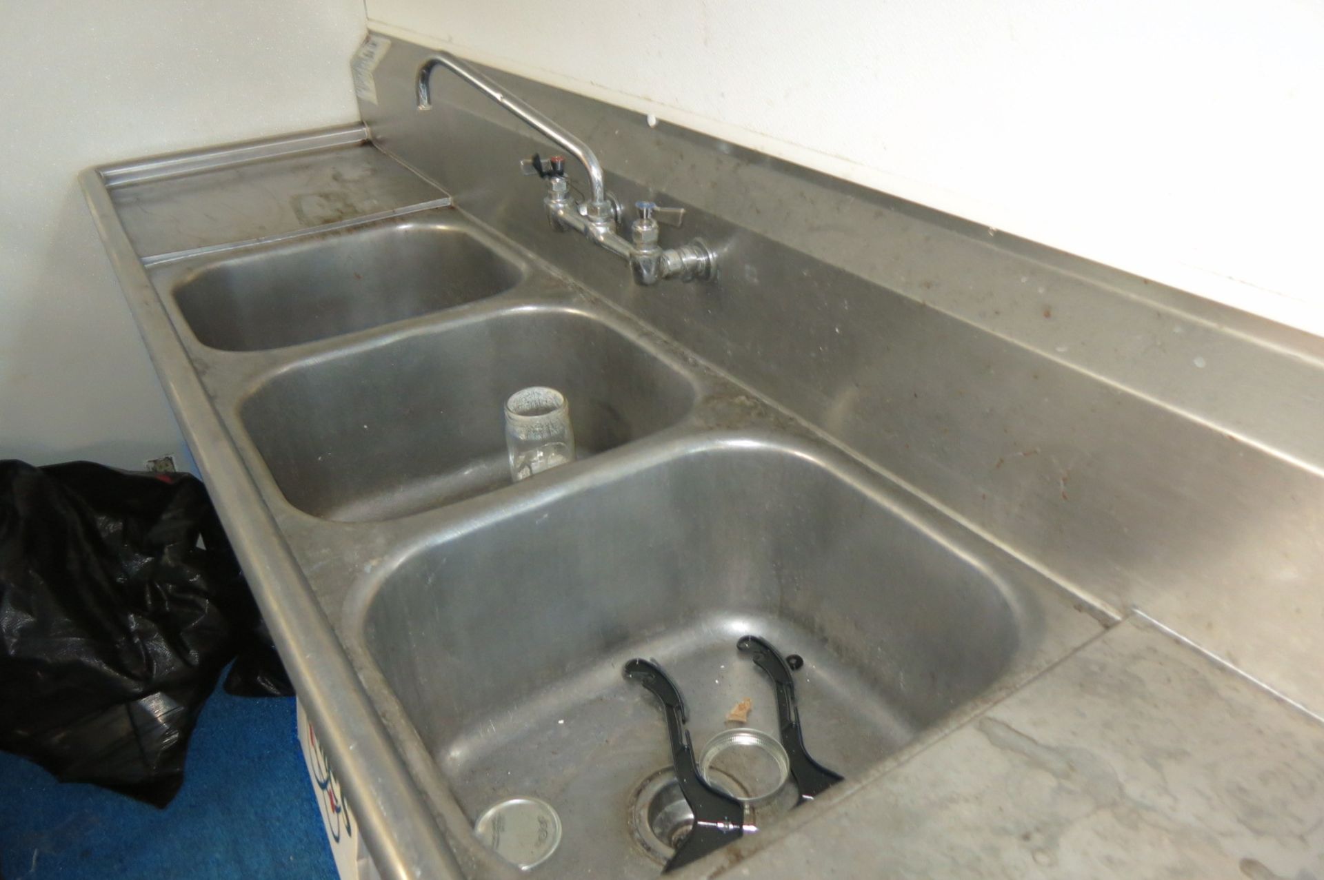 Sink - Image 2 of 2