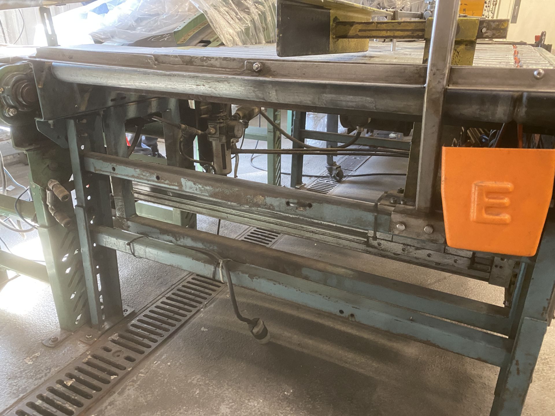 Transfer Roller Conveyor - Image 4 of 4