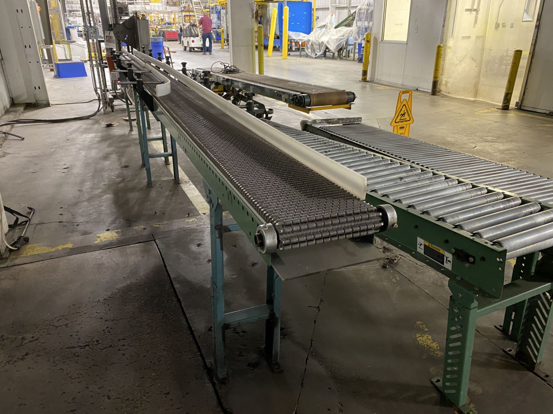 Case Conveyor - Image 4 of 5