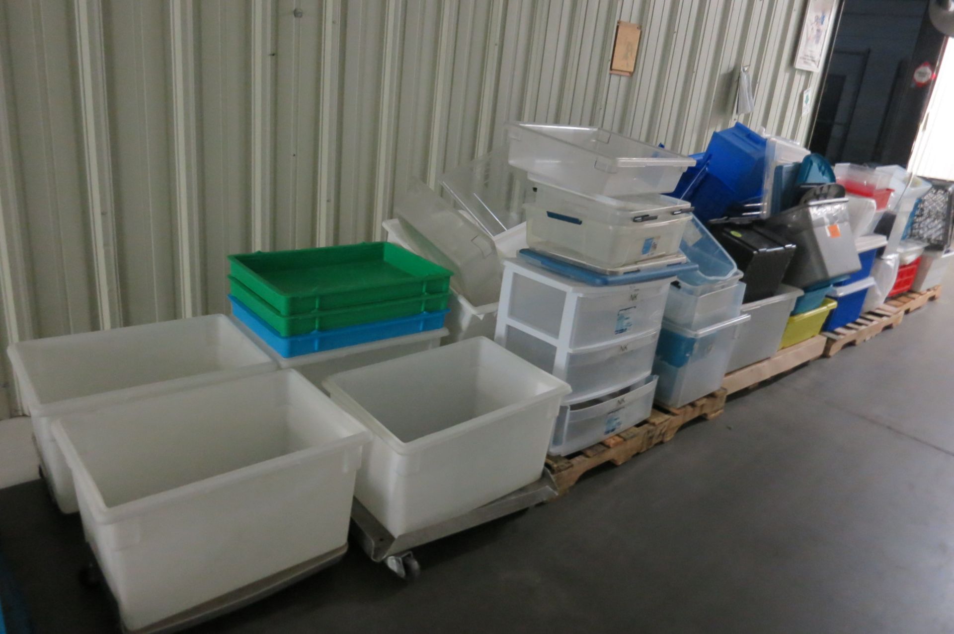 Plastic Containers - Image 2 of 2
