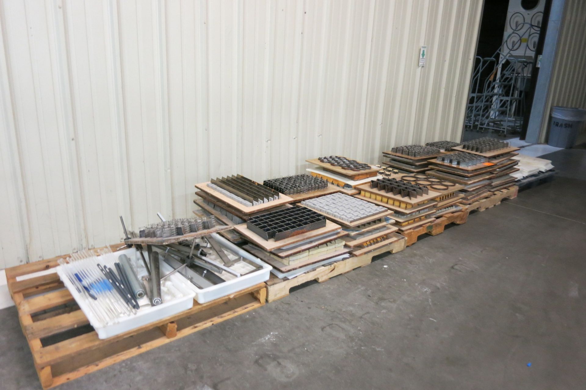 Hydraulic Press Platen and Sheets