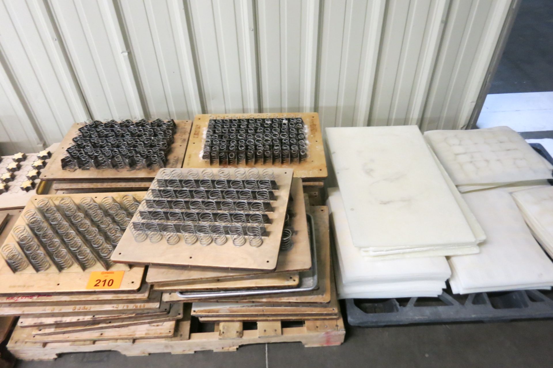 Hydraulic Press Platen and Sheets - Image 3 of 5