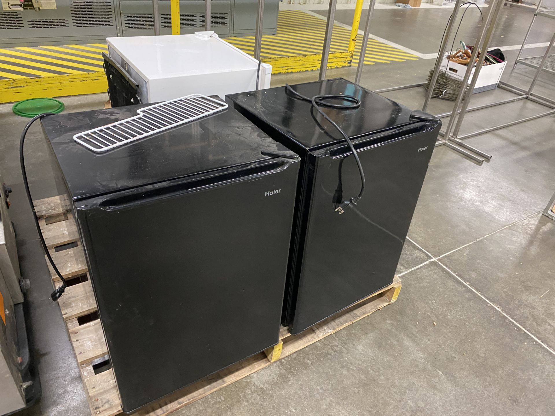 [LOT] (3) Haier refrigerator model HCR27L, 2.7cuft, 115v [Rigging Fee: $20]