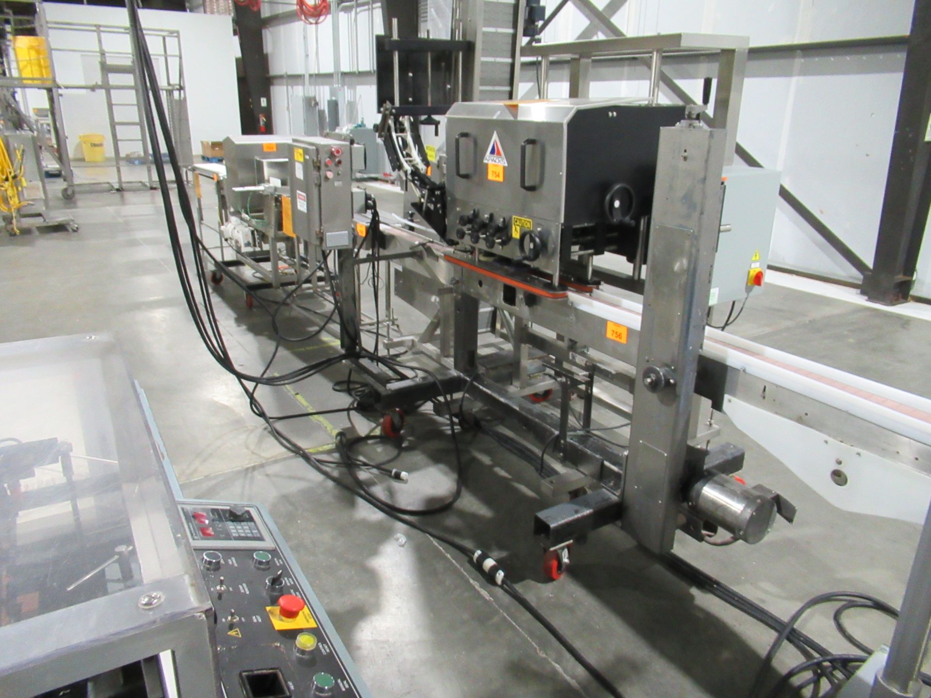 Spindle Capping with Lid Feeder and Conveyor - Image 3 of 5