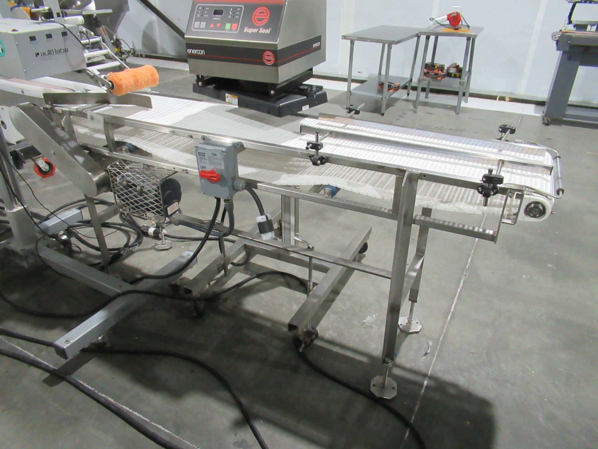 Transfer Conveyor - Image 2 of 2