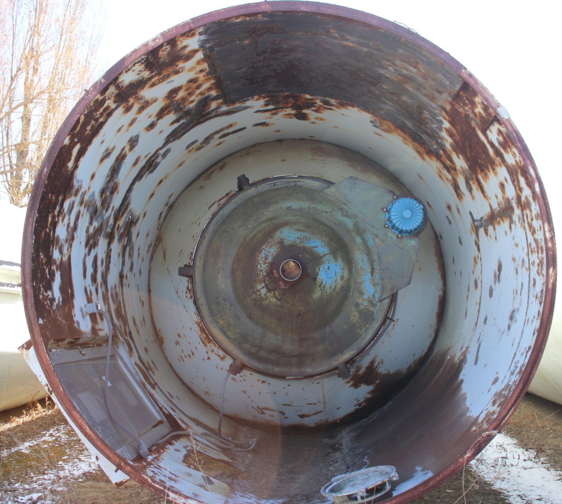 Lime Silo with shaker - Image 2 of 2