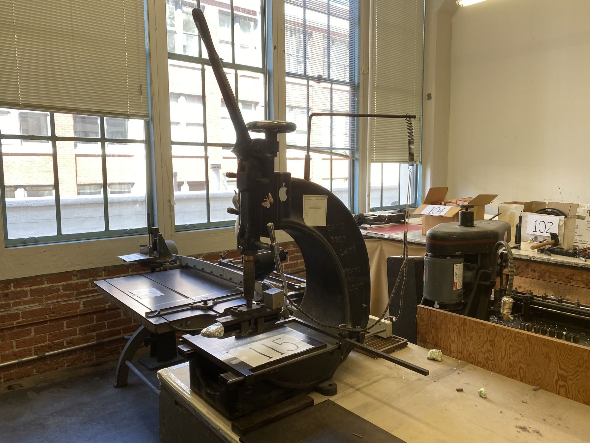 Stamp/Embossing Machine