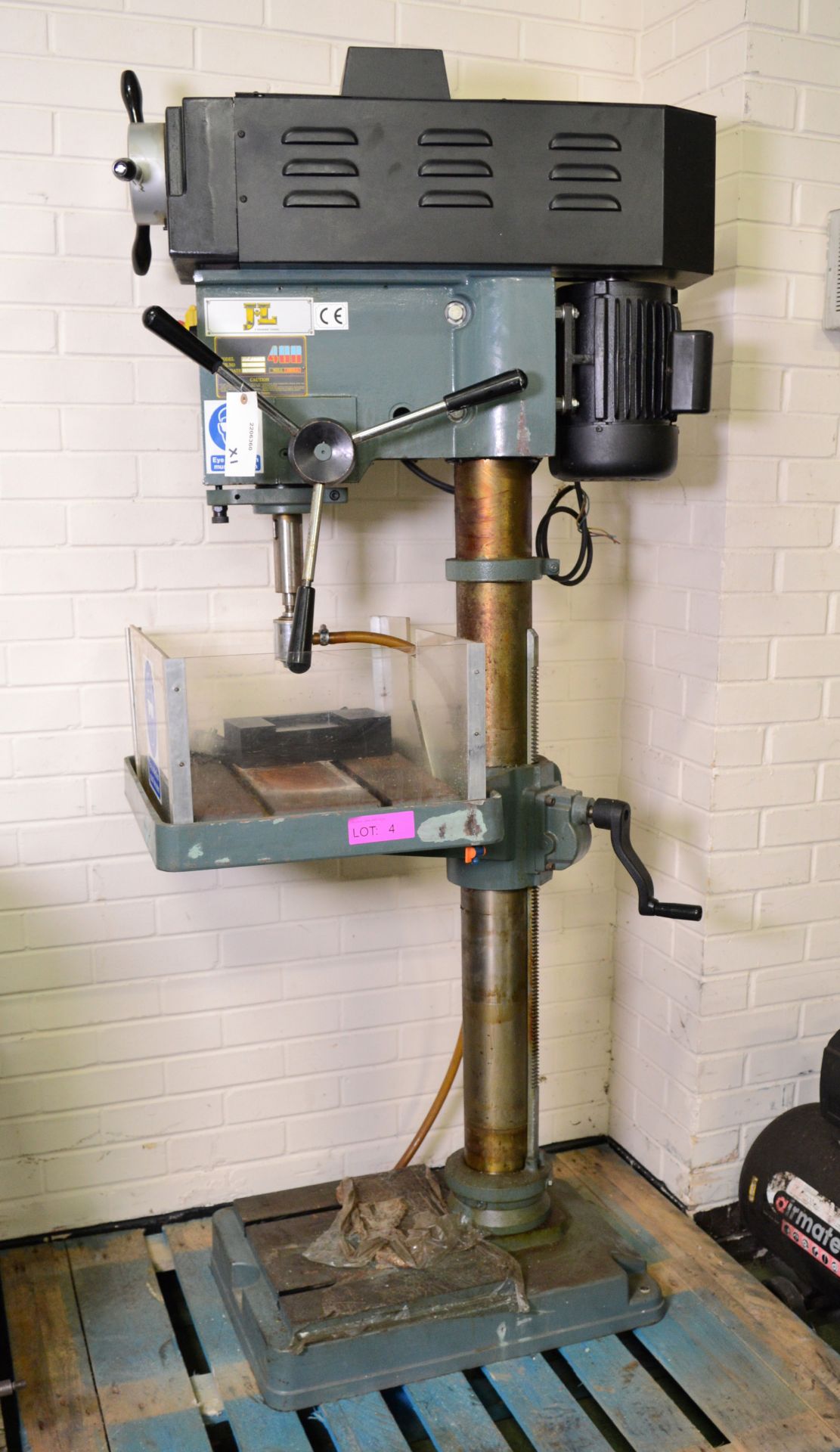 Kennamametal FMT-81000A Large Pillar Drill