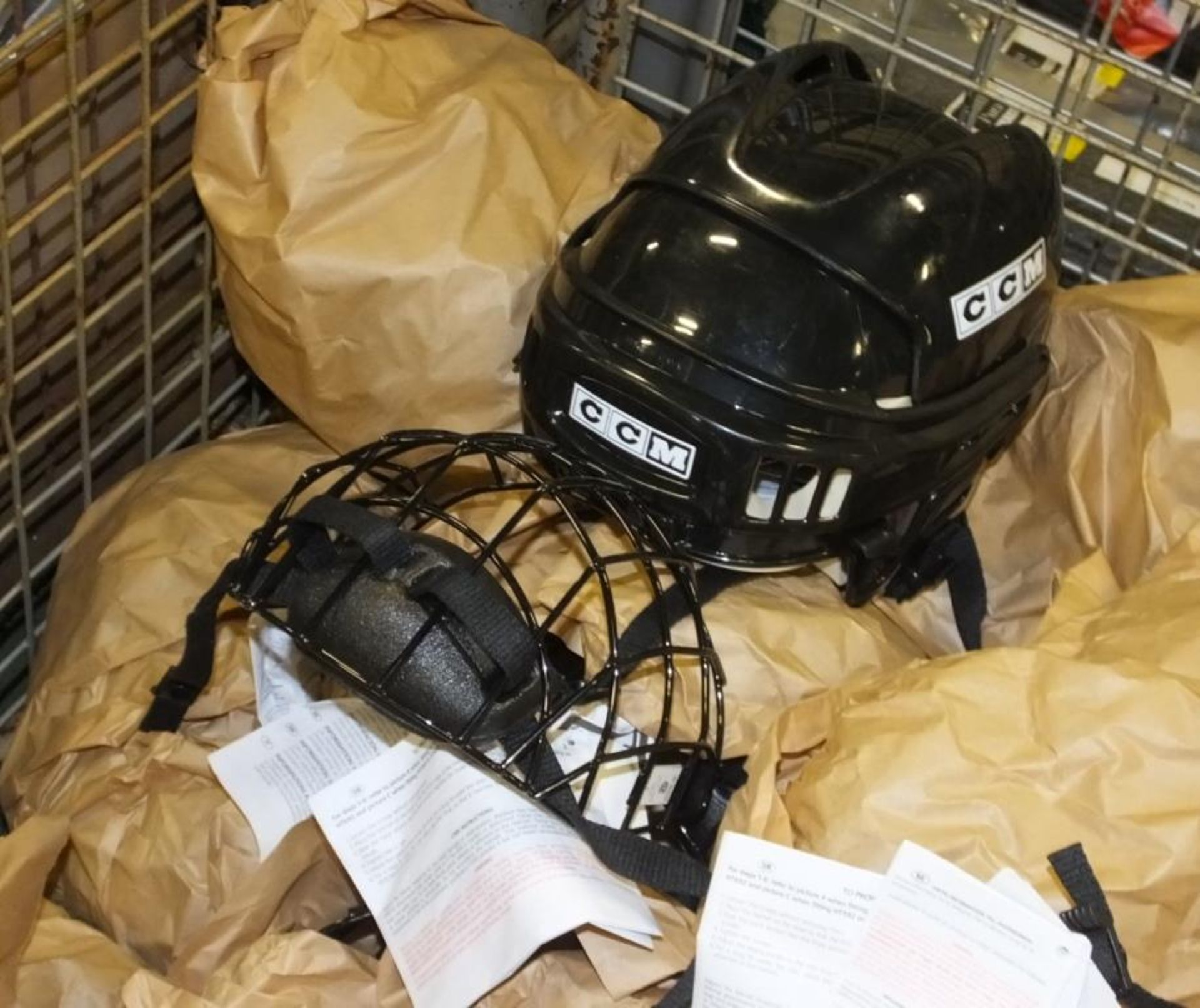 CCM Hockey Masks x23 - Image 2 of 3