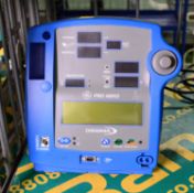Dinamap Pro 400V2 DO410N-EN Vital Signs Monitor