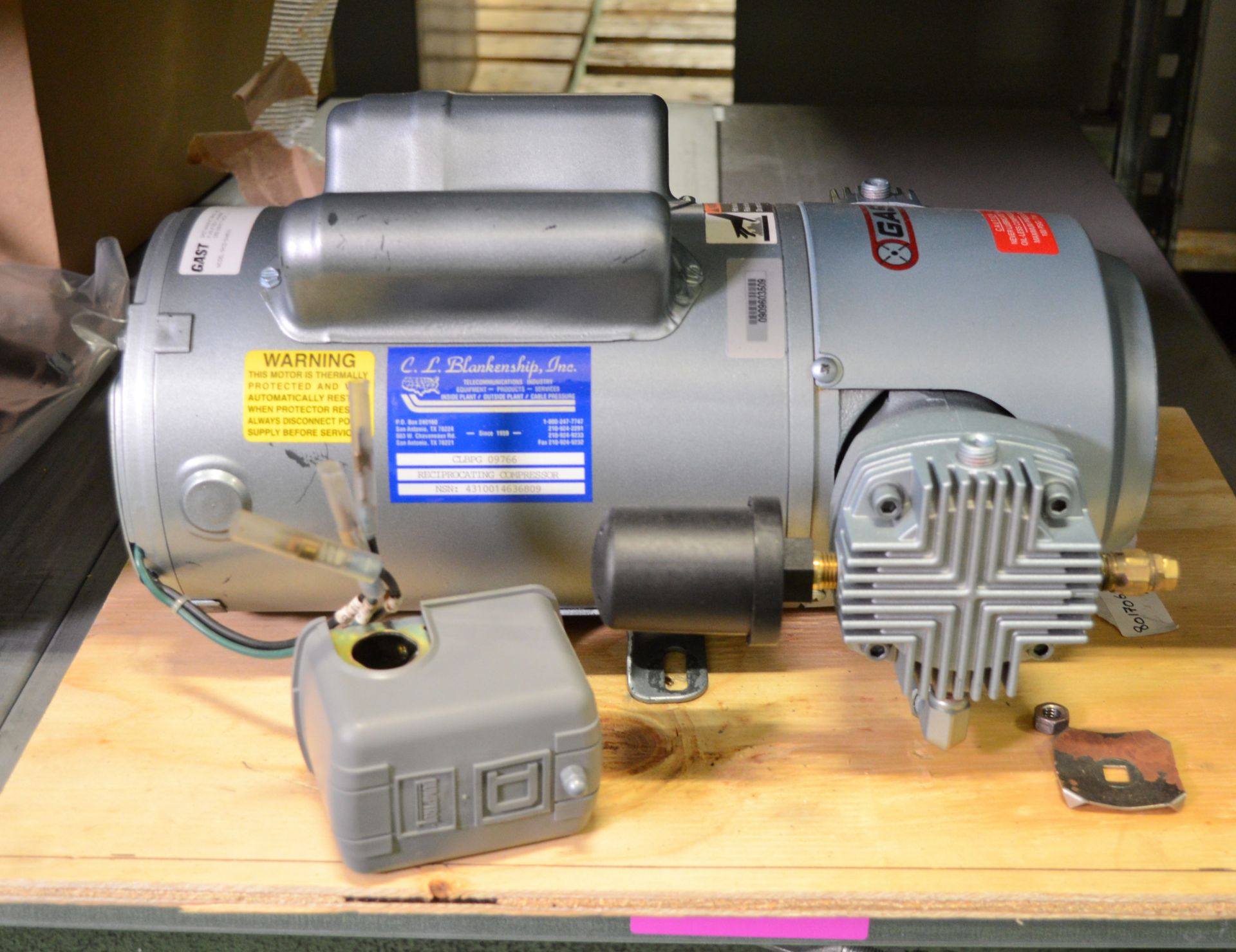 Marathon Gast M551X Compressor. - Image 2 of 4