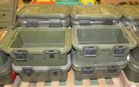 8x Cambro Portable Food Containers - 640mm (W) x 440mm (D) x 320mm (H)