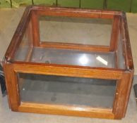 Glass & Wooden case - missing lid