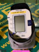 Omron M6 Intelli Sense Digital Sphygmomanometer & Case