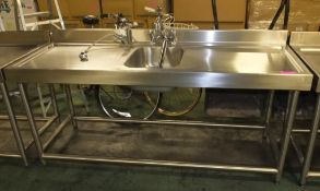 Stainless Steel Single Sink With Showerhead L200 xW74 x H100