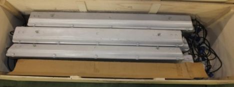 10x Twin Fluorescent Light Fixtures - L156 X W18 X D12 cm