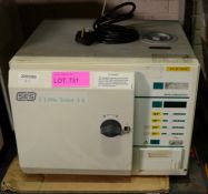 SES Little Sister 3 Rapid Dental Sterilizer Unit.