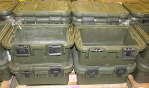 8x Cambro Portable Food Containers - 640mm (W) x 440mm (D) x 320mm (H)