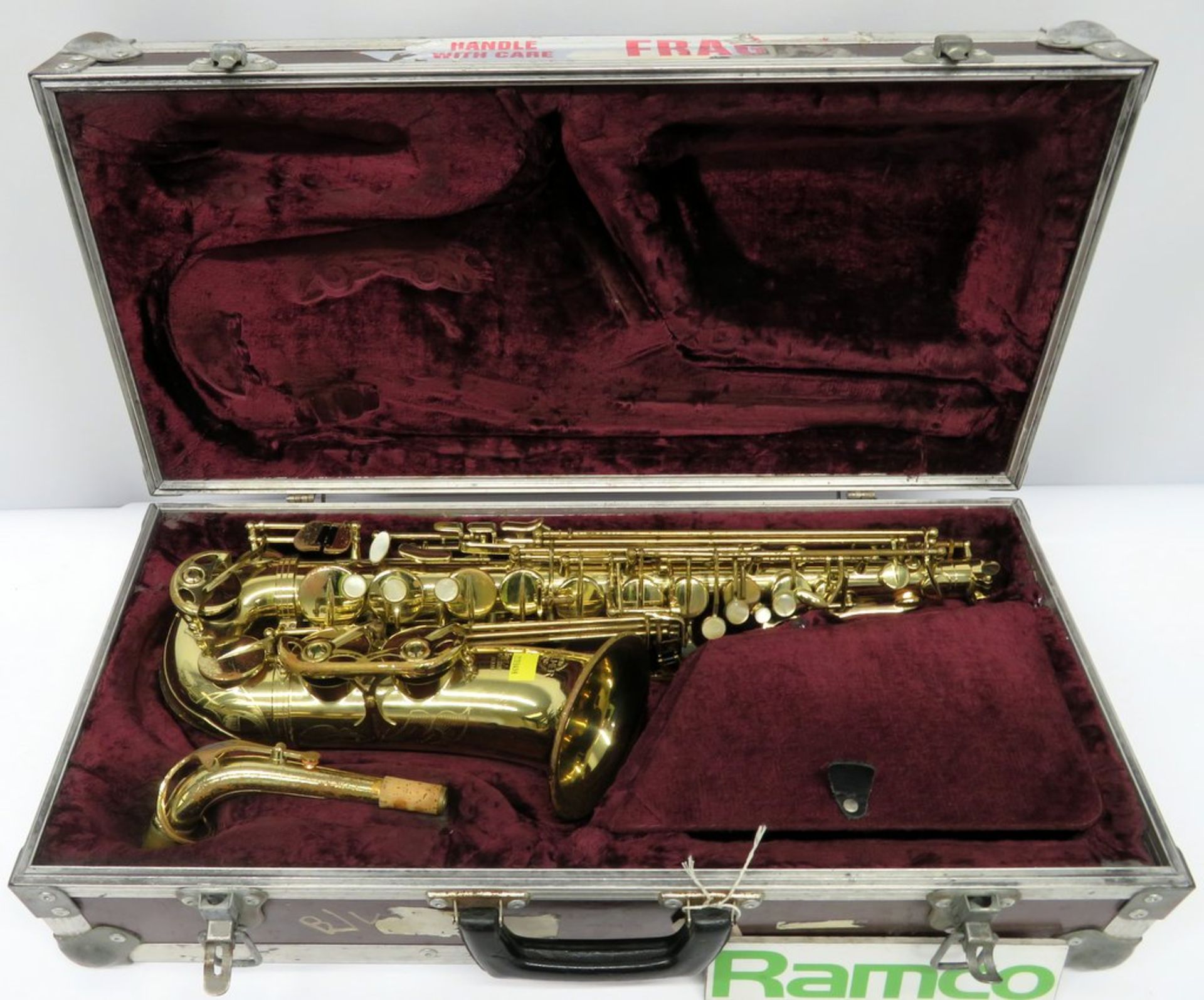 Henri Selmer Super Action 80 Serie 2 Alto Saxophone Complete With Case.