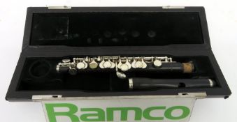 Pearl Flute PFP-105 Piccolo Complete With Case.