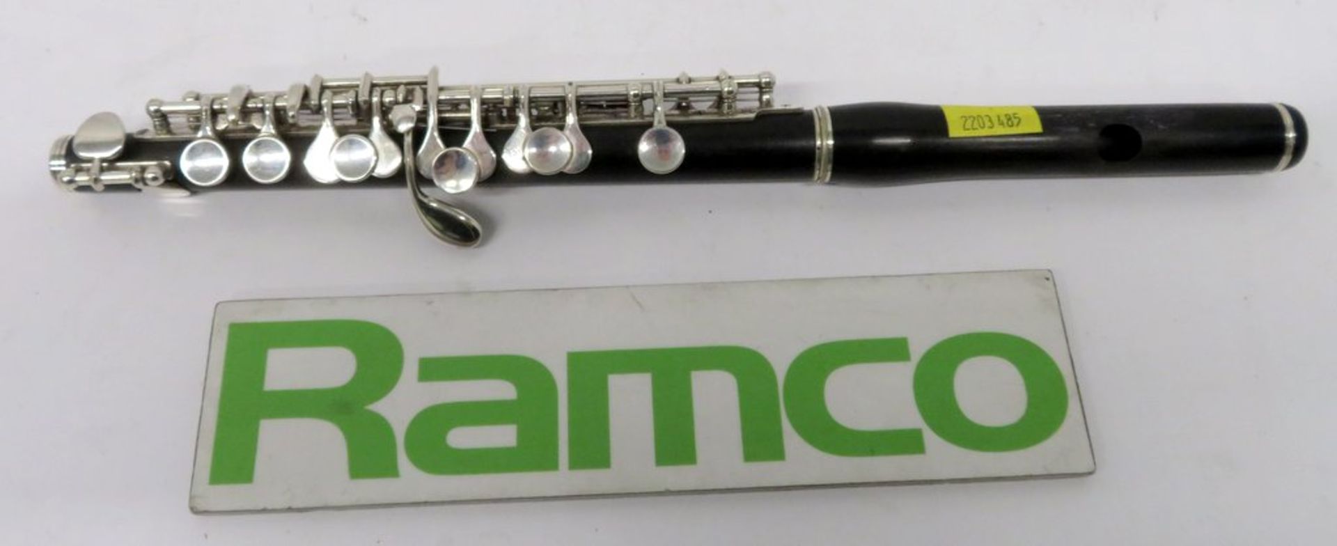 Yamaha 62 Piccolo Complete With Case. - Image 3 of 10