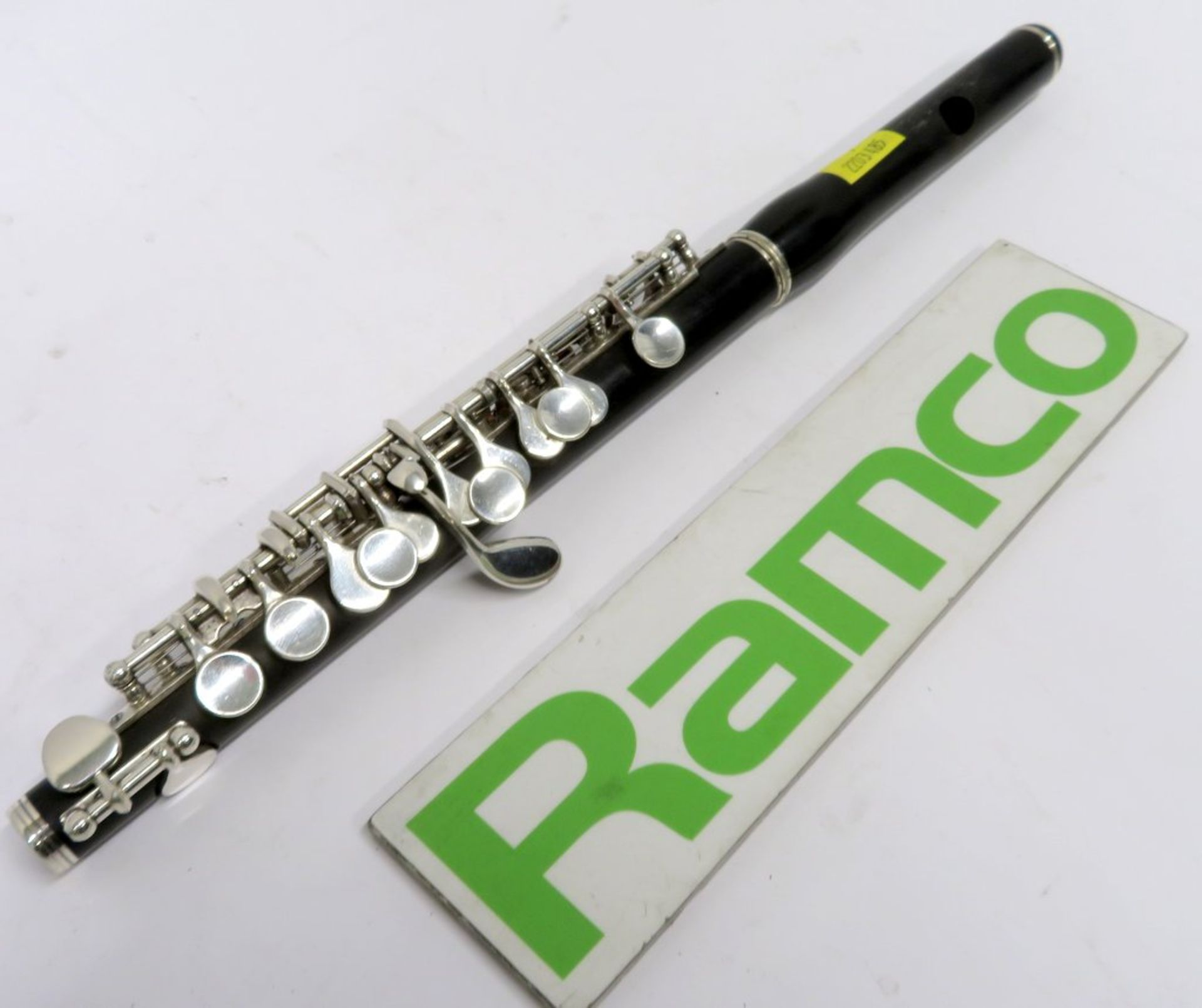 Yamaha 62 Piccolo Complete With Case. - Image 4 of 10