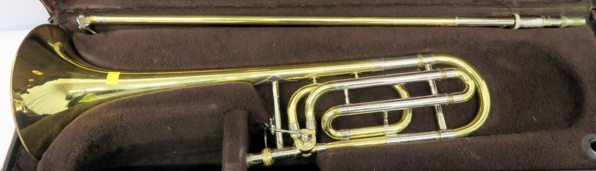 Vincent Bach Stradivarius 42 Tenor Trombone Complete With Case. - Image 2 of 19