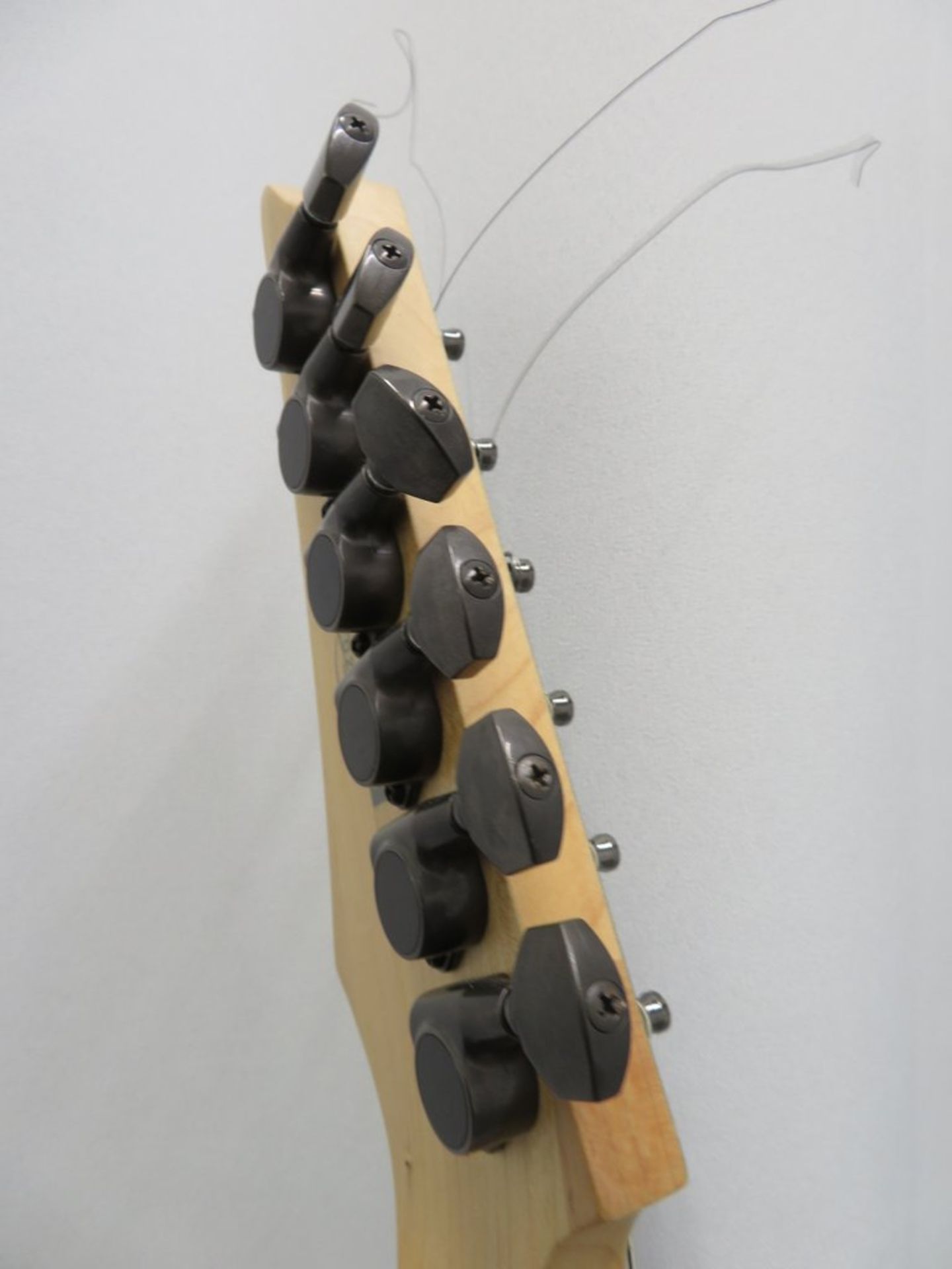 Ibanez Prestige Electric Guitar - F0242499. - Image 10 of 19