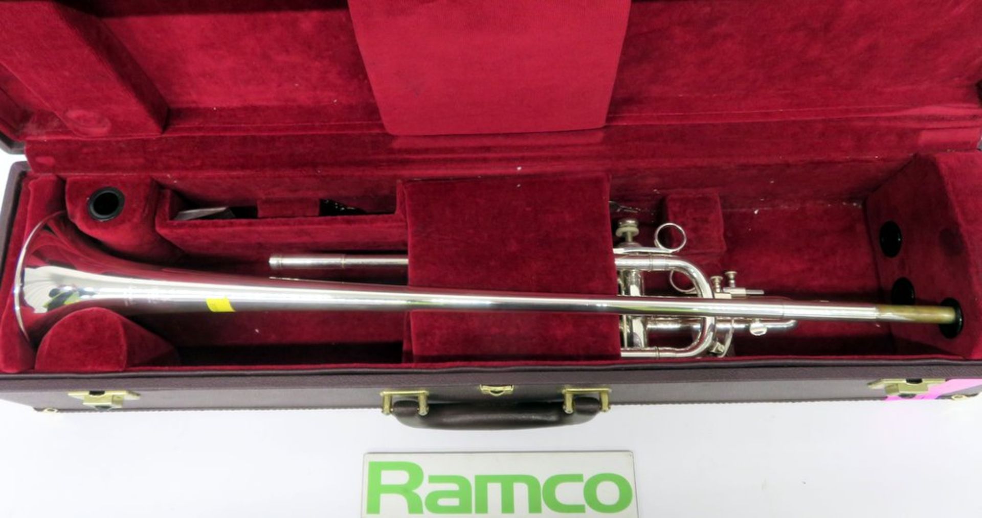 Besson BE706 International Fanfare Trumpet Complete With Case. - Image 2 of 12