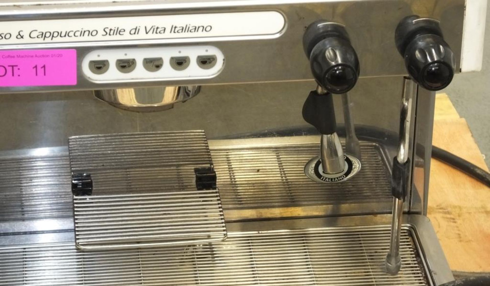 Faema E98 RE Expresso & Cappucino Coffee Machine - Image 4 of 9