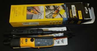 Fluke Voltage / Continuity Tester T110