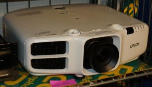 Epson Model EB-G6350 3LCD Projector