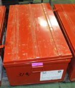 Metal Storage Chest L1000 x W560 x H380mm - Red