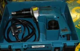 Makita 6802BV Screwdriver Electric 240v