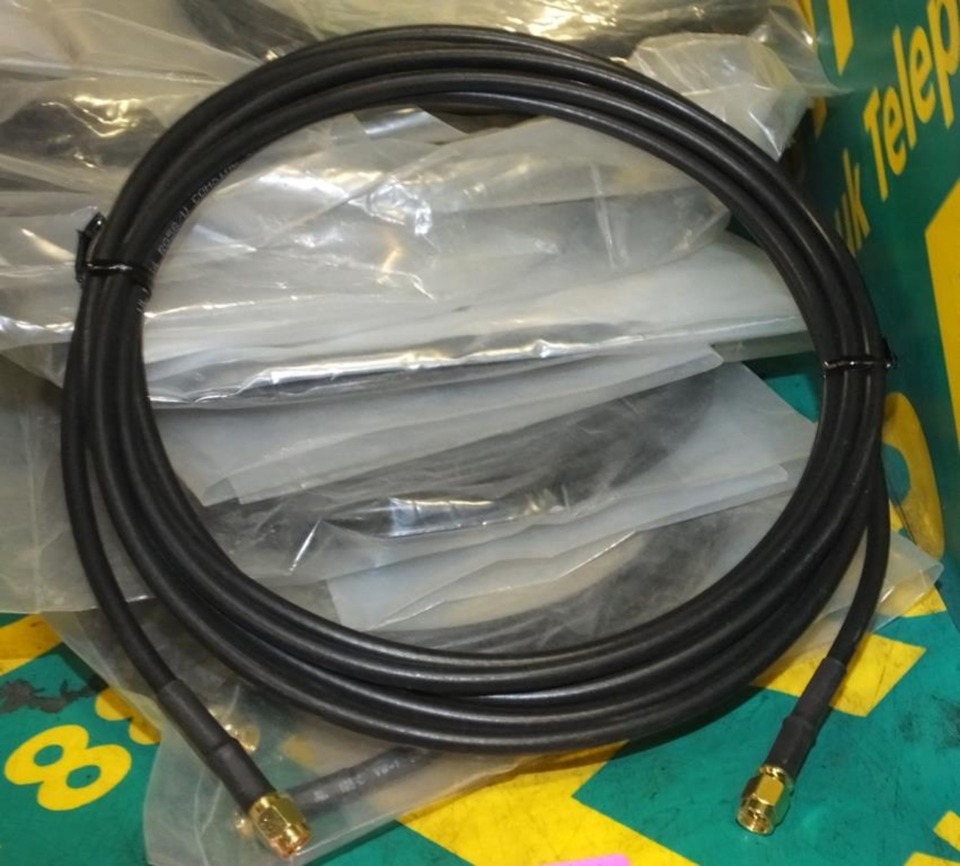 14x COP 15-WC04R 6GHz Extension Cables SMA male – SMA male. - Image 2 of 2