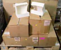 2x Boxes STD FLD Sandwich Wedge BDE. White Meal Boxes 160 x 230 x 75mm.