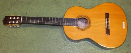 Yamaha CG-151C Acoustic Guitar - needs new strings