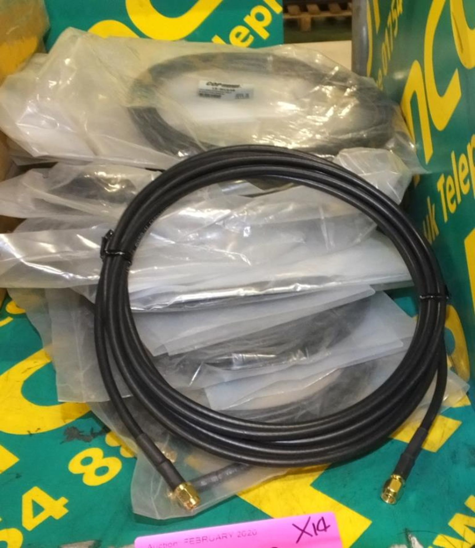 14x COP 15-WC04R 6GHz Extension Cables SMA male – SMA male.