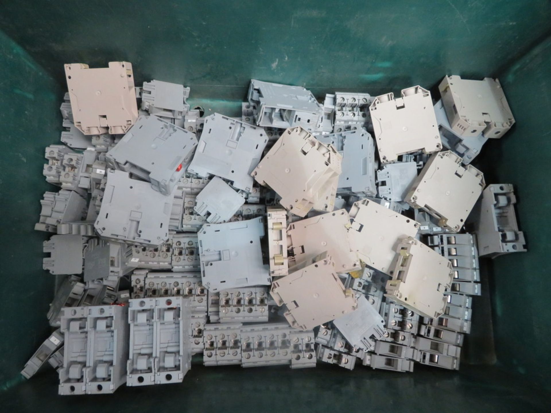 QTY OF ASSORTED TERMINAL BLOCKS