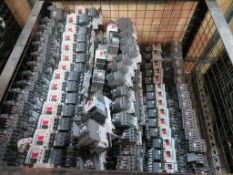 LARGE QTY OF SCHNEIDER CIRCUIT BREAKERS