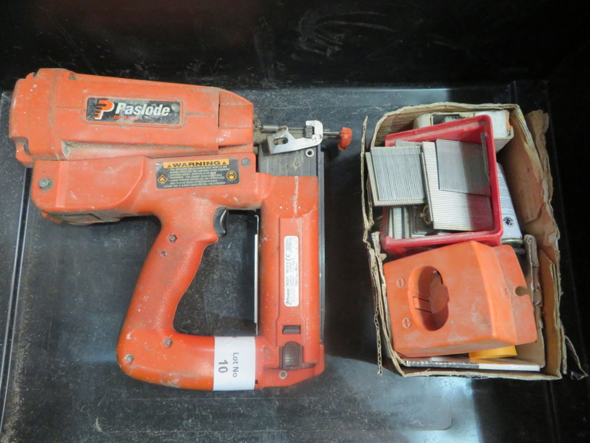 PASLODE MODEL IM250 11 NAILER C/W QTY OF NAILS