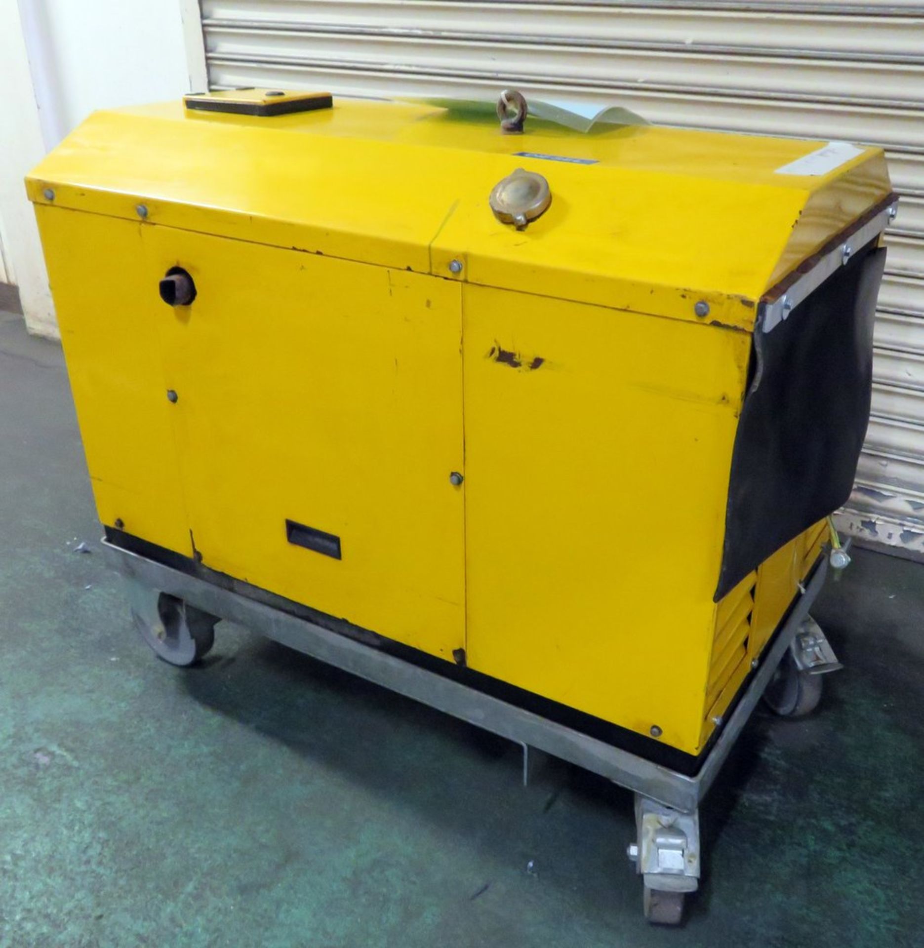 Harrington 7Kva Trolley Mounted Generator. Runs And Volts But Not Load Tested. Unknown Hours. - Image 2 of 8