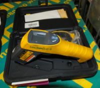 Fluke 561 IR Thermometer + Case